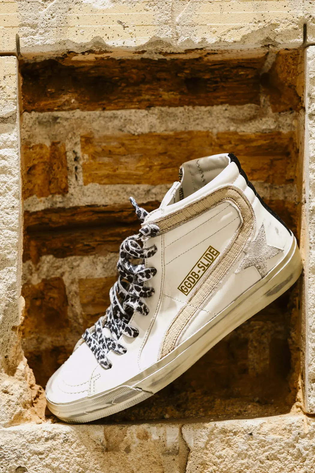 Mixing 025 GoldenGoose slide 5115